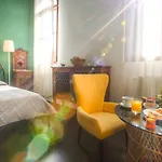 Locazione Turistica Corte Vecchia Bed & Breakfast 3*