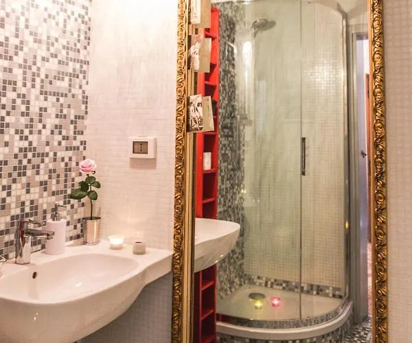 فندق مبيت وإفطار Locazione Turistica Corte Vecchia 3*